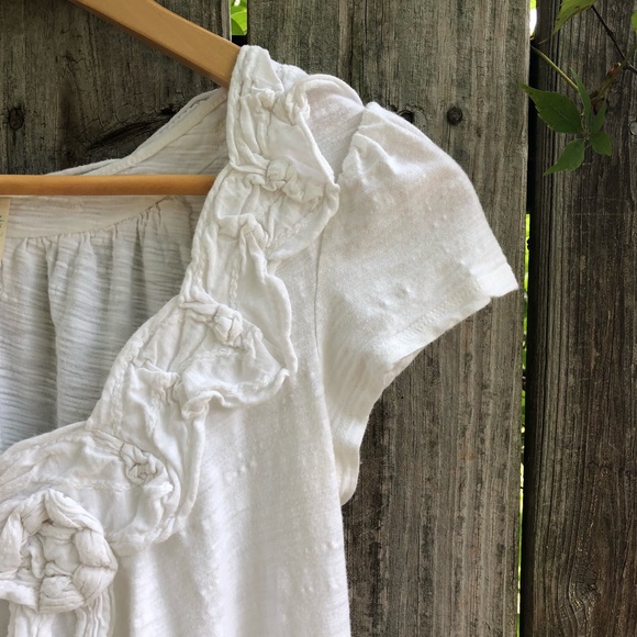Anthropologie white short sleeve swing tee - Picture 6 of 9